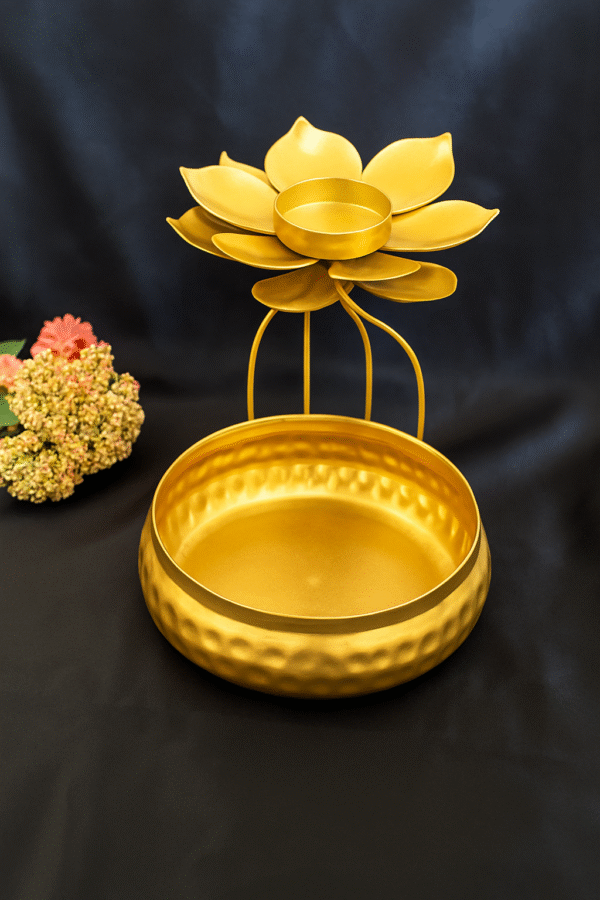 Lotus Urli Riser with Tealight - Image 2