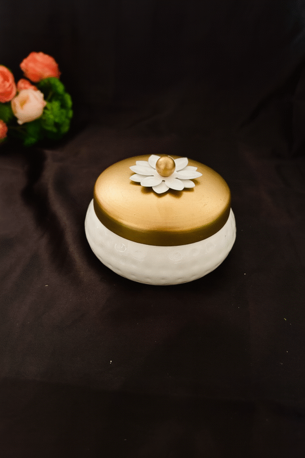 Elegant 5-inch white enamel metal jar - Image 2