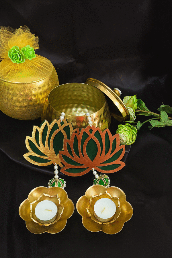 Golden Hammered Jar & Tealights Hamper